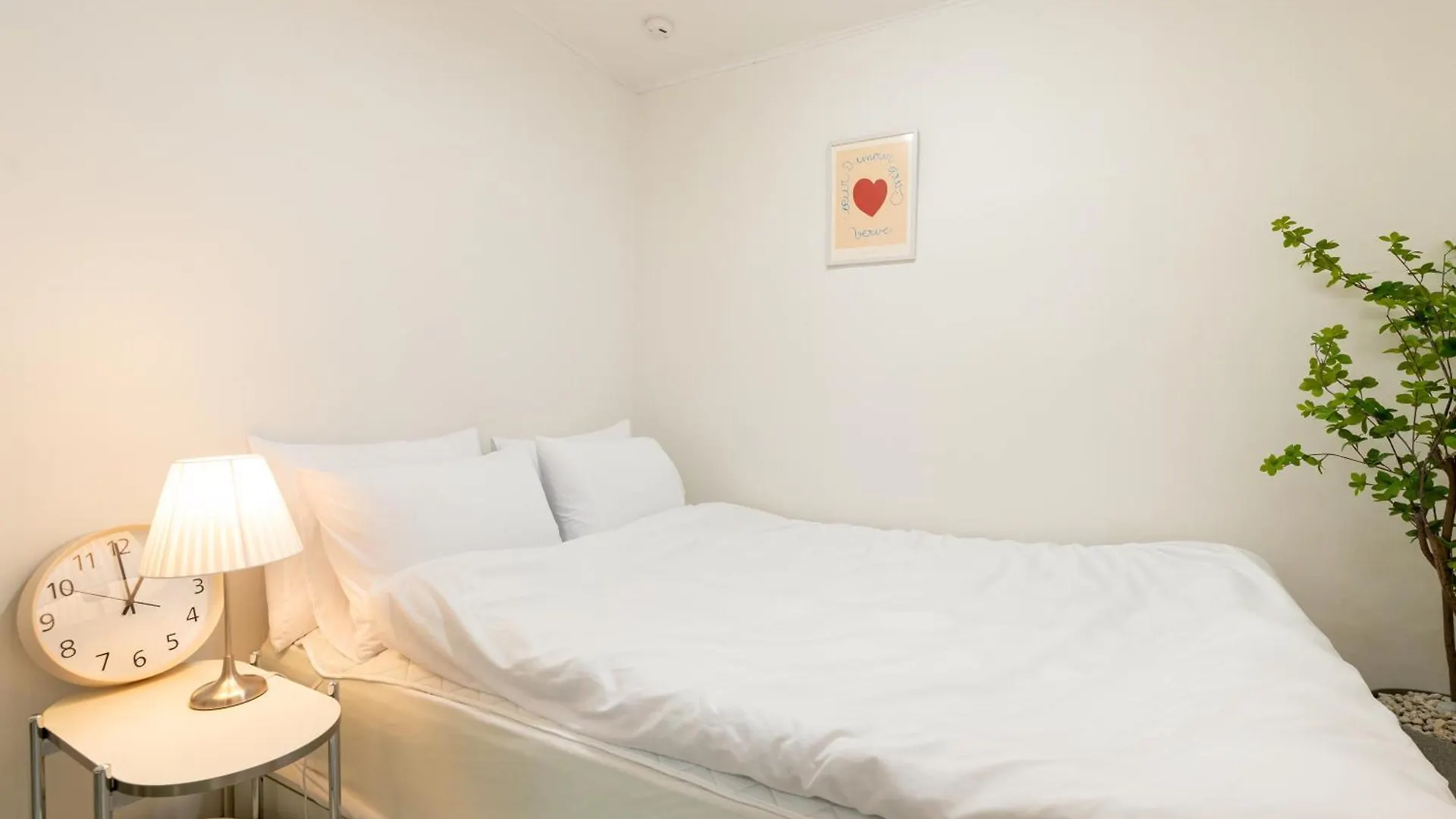 Hyehwa Modern House Apartment Seoul